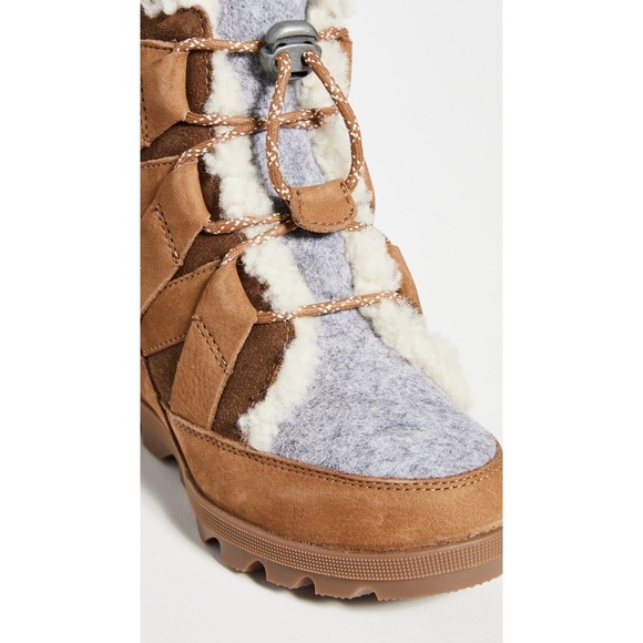 NWT Sorel Joan of Arctic Wedge II Shearling Boot - Picture 3 of 10